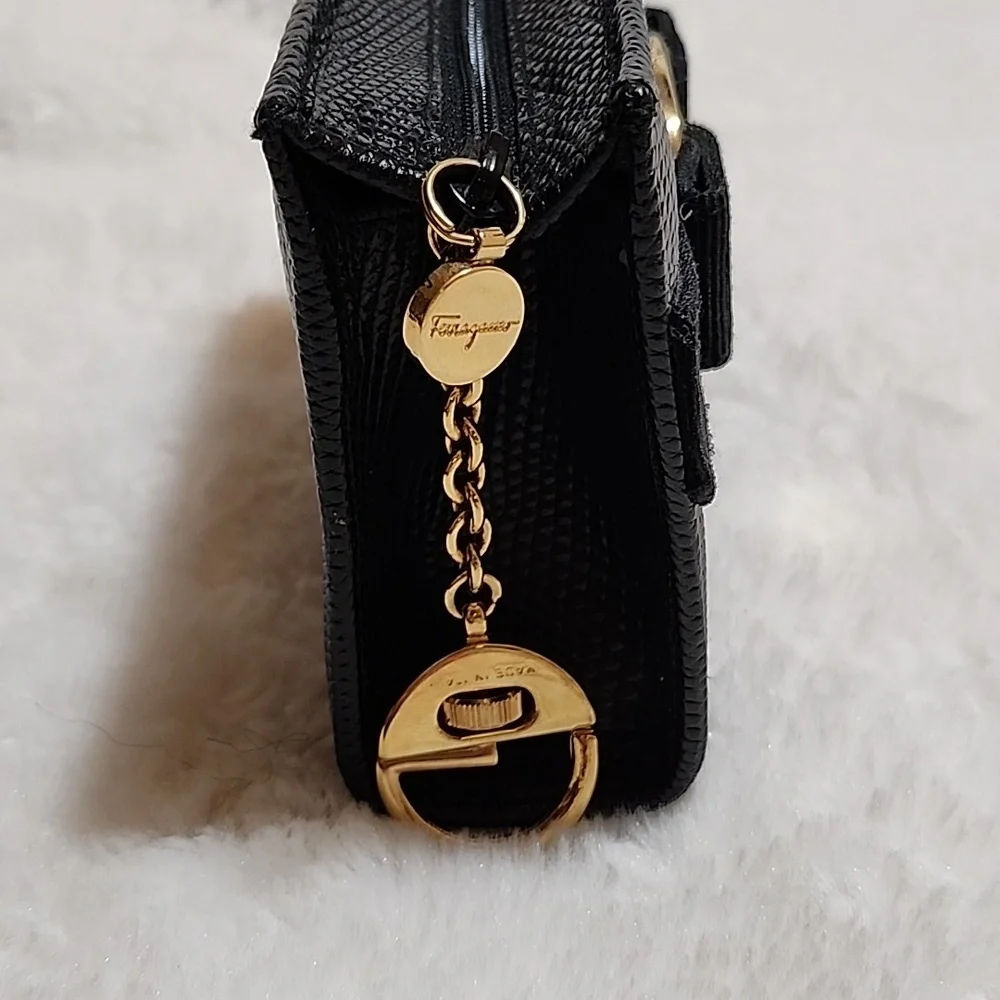 Salvatore Ferragamo Vara bow compact wallet pouch textured lizarard Imbossed